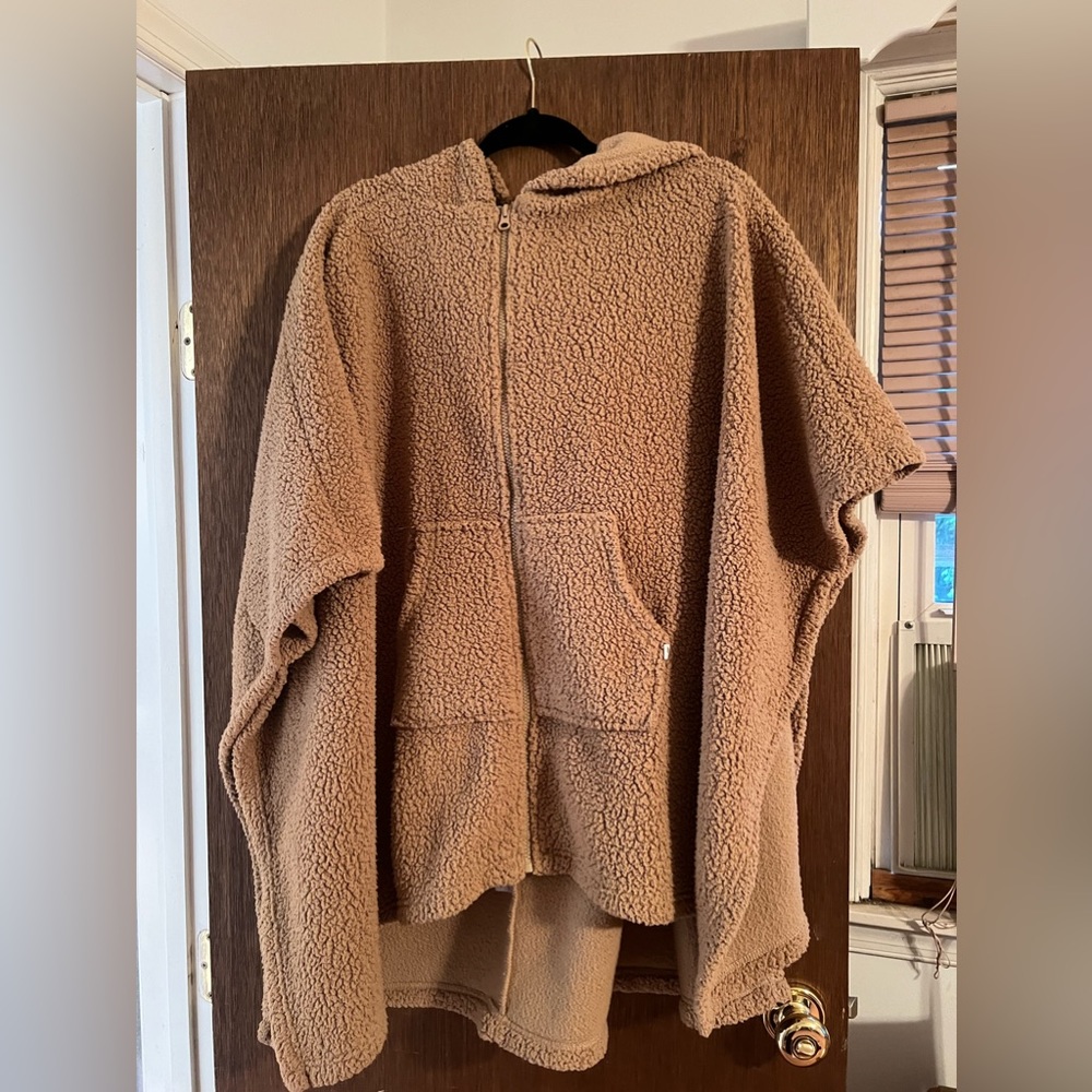 Tan teddy sweatshirt